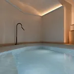 Hana 5* Paříž