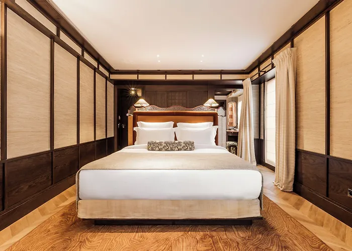 Hana Hotel 5*